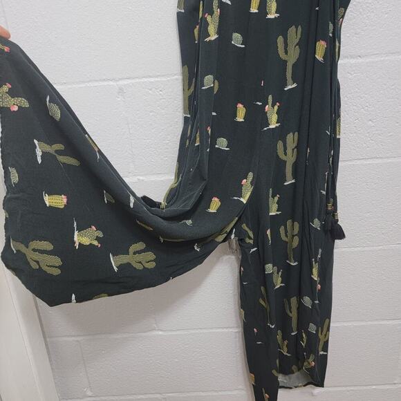 Eyeshadow Romper Small Succulent Cactus Print 497 - Picture 9 of 12